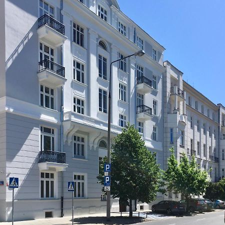 3V Apartments Varsovia Exterior foto